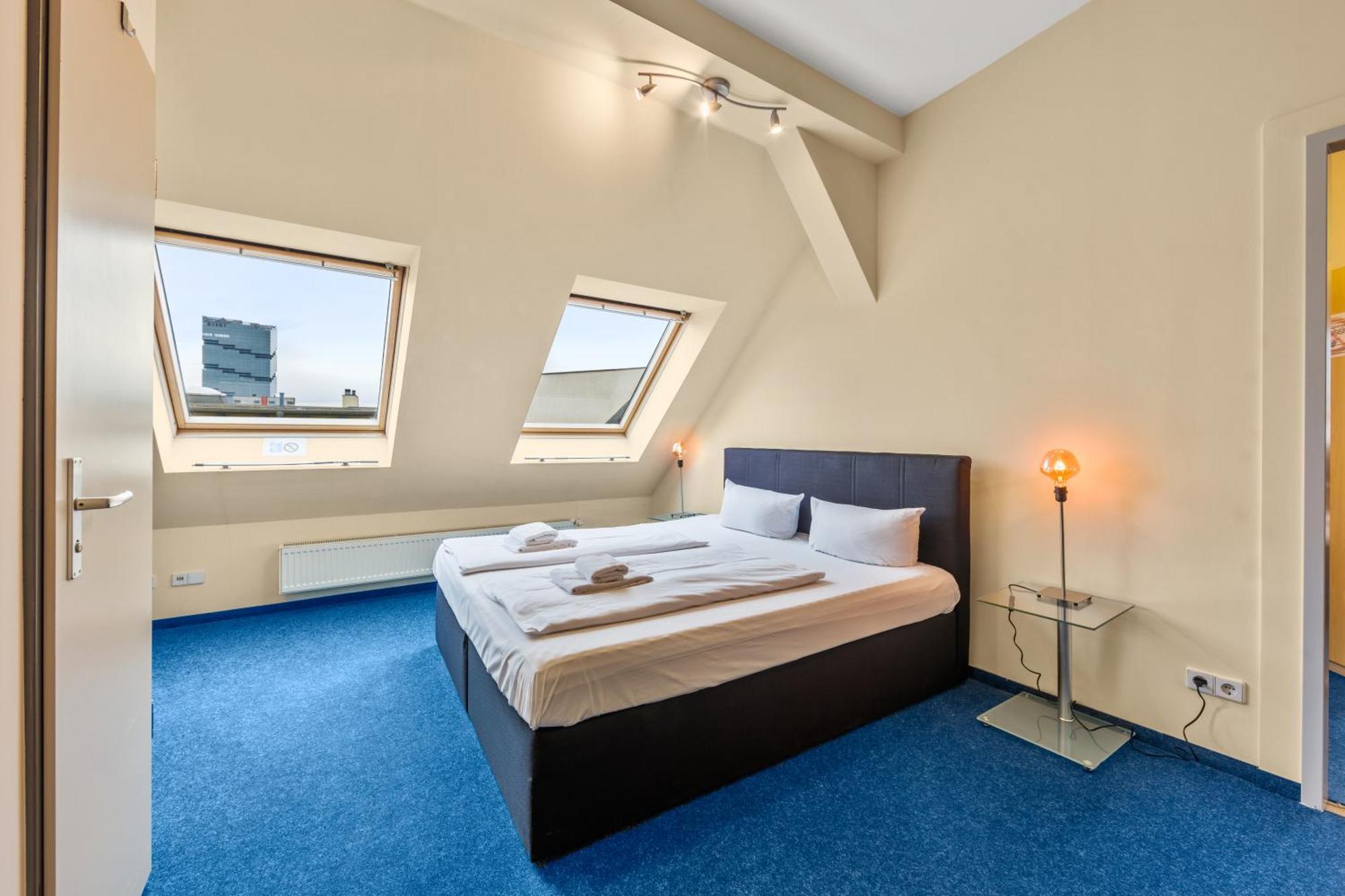 Hotel Comenius Berlin Exterior photo