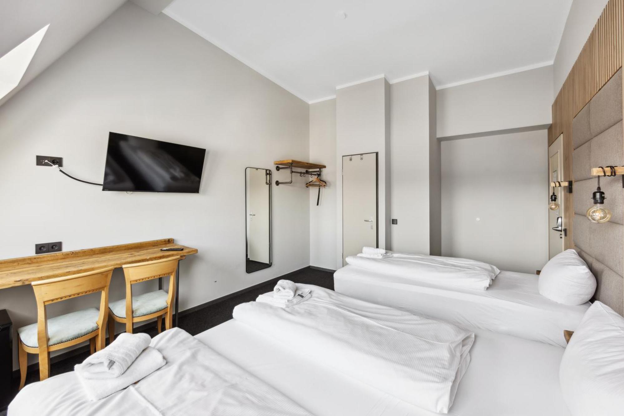 Hotel Comenius Berlin Exterior photo