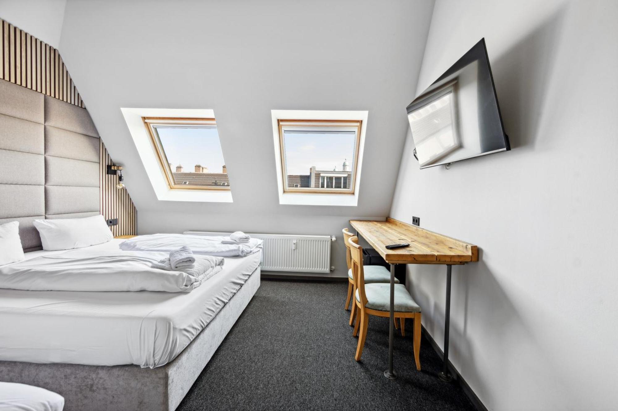 Hotel Comenius Berlin Exterior photo