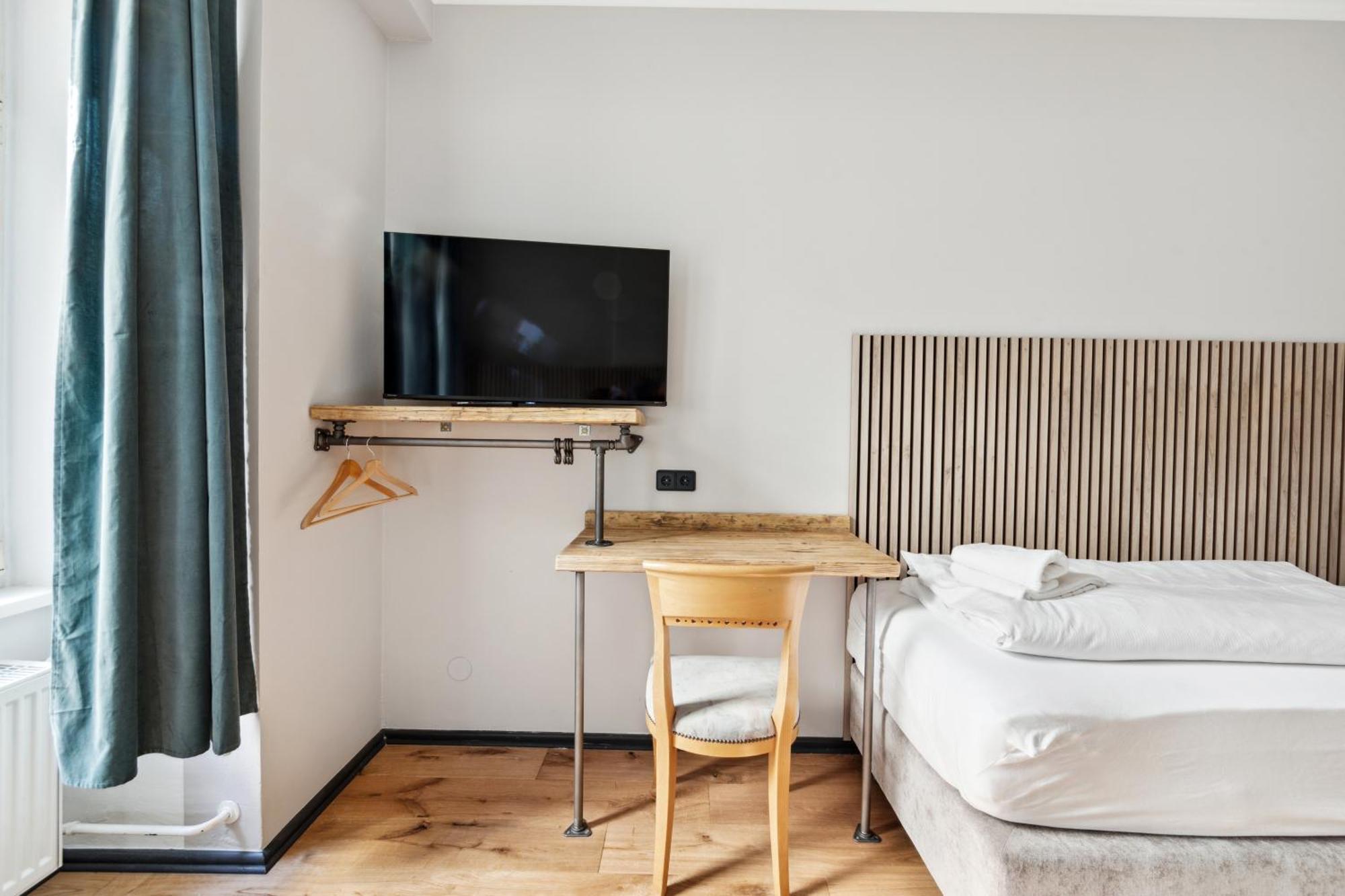 Hotel Comenius Berlin Exterior photo