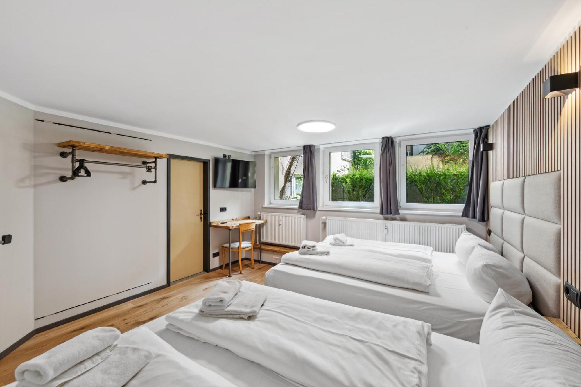 Hotel Comenius Berlin Exterior photo