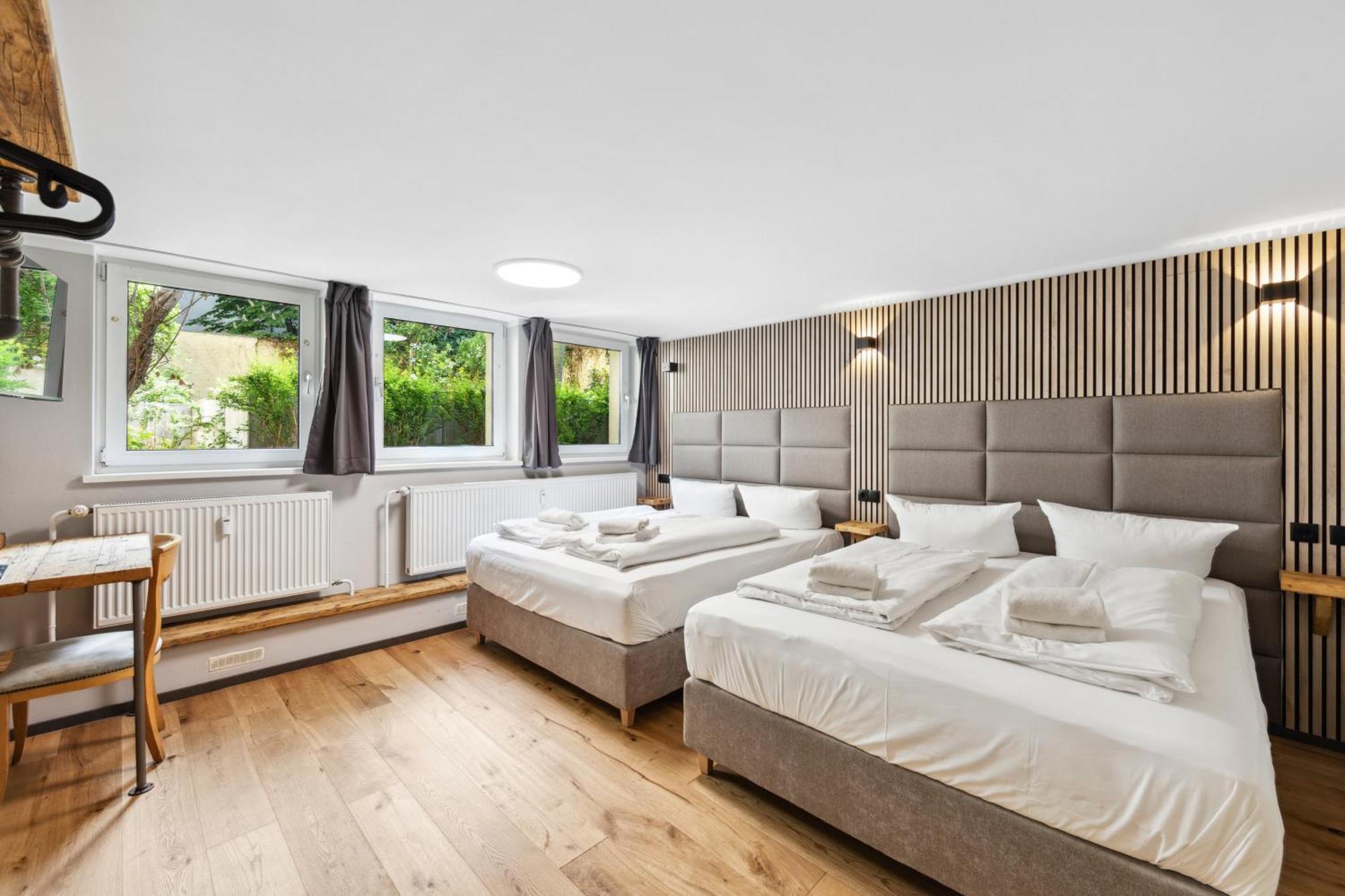 Hotel Comenius Berlin Exterior photo