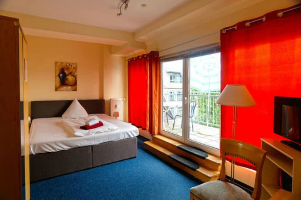 Hotel Comenius Berlin Exterior photo